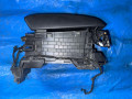 подлокотник Ford Edge 2 поколение CD539 [рестайлинг] 2021, 2.0 л., бензин, АКПП, серебристый, внедорожник 5 дв., полный привод - фото №3