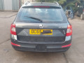корпус топливного фильтра Skoda 2015, 1.6 л., МКПП, универсал, 5Q0127400F - фото №7