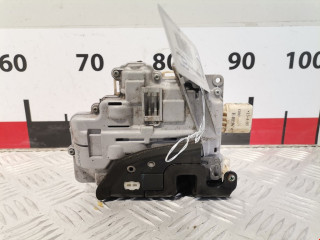 замок двери передней левой Audi A6 4F/C6 2005, 2.7 л., АКПП, универсал, 4F2837015