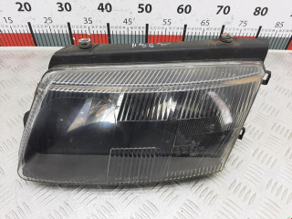 фара левая Volkswagen Passat B5 1998, 1.6 л., МКПП, универсал, 205080B
