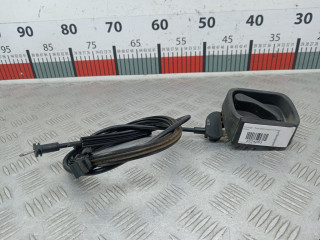 ручка внутренняя задняя правая Volkswagen Caddy 3 поколение 2008, 2.0 л., МКПП, фургон