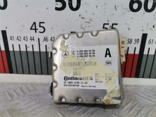 камера бокового обзора Mercedes-Benz E-Класс W212/S212/C207/A207 2012, 2.1 л., АКПП, универсал, A0009050338