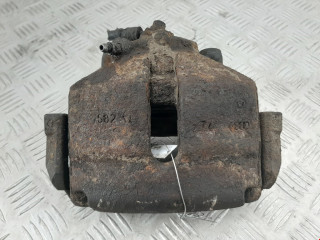 суппорт передний правый Skoda Superb 2 поколение 2009, 1.9 л., МКПП, лифтбэк, 1K0615124E