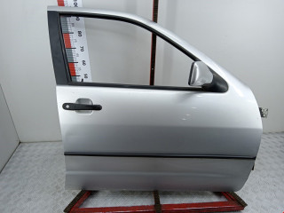 дверь передняя правая SEAT Cordoba 1 поколение 1997, 1.6 л., МКПП, седан, 6K4831052C