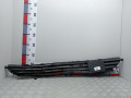 заглушка (решетка) в бампер Peugeot 307 1 поколение [рестайлинг] 2007, 1.6 л., МКПП, универсал - фото №3