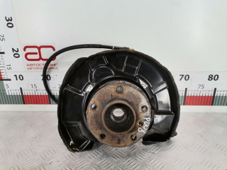 ступица задняя левая BMW 2012, 2.0 л., МКПП, седан, 33326792521