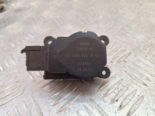 моторчик заслонки печки Mercedes-Benz C-Класс W203/S203/CL203 2002, A2038201642