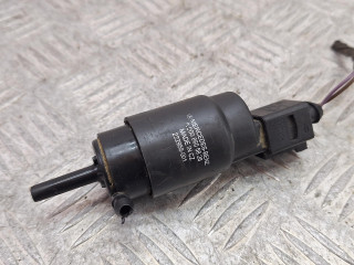 насос (моторчик) омывателя стекла Mercedes-Benz Vito W639 2010, 3.0 л., дизель, АКПП, A0008605826