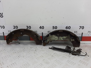 механизм стояночного тормоза (ручника) Mitsubishi L200 4 поколение 2011, 2.5 л., МКПП, пикап