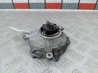 насос вакуумный Audi A4 B7 2006, 2.0 л., МКПП, седан, 06D145100H