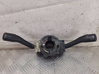 переключатель подрулевой (стрекоза) Volkswagen Golf 4 поколение 2001, 1.6 л., бензин, АКПП, хетчбэк 5 дв., 8L0953513G