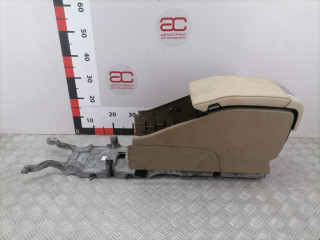 подлокотник Volvo S80 2 поколение 2010, 2.4 л., АКПП, седан, 39804759