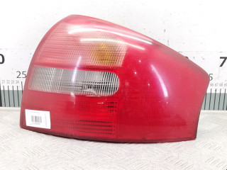 фонарь задний правый Audi A6 4B/C5 1998, 1.8 л., МКПП, седан, 4B5945096