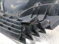 решетка радиатора Renault Laguna 2 поколение 2001, 1.6 л., МКПП, хетчбэк 5 дв., 8200012581B - фото №5