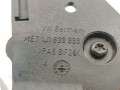 захватный крюк капота Volkswagen Golf 4 поколение 1999, 1.6 л., МКПП, хетчбэк 5 дв., 1J1823533C - фото №6