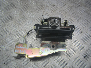 ручка крышки багажника Skoda Octavia 1 поколение (A4) [рестайлинг] 2001, 1.9 л., МКПП, универсал, 1U9827565G