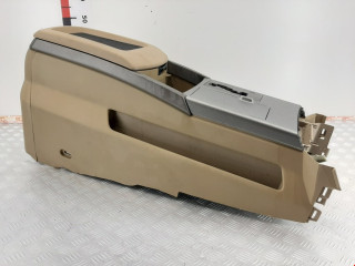 подлокотник Nissan Armada 1 поколение 2006, 5.6 л., АКПП, внедорожник 5 дв., 96920ZC060