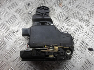 замок двери передней левой Volkswagen Passat B5 2001, 1.9 л., МКПП, универсал