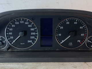 щиток приборов (приборная панель) Mercedes-Benz A-Класс W169 2005, 1.7 л., бензин, МКПП, 0263643147, A1694420021, A1695403011, A1695404747