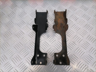 кронштейн радиатора IVECO Daily 3 поколение 2004, 2.3 л., МКПП, фургон