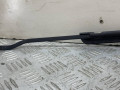 щеткодержатель (поводок стеклоочистителя, дворник) Volkswagen Golf 4 поколение 2001, 1.6 л., бензин, АКПП, хетчбэк 5 дв., 1J1955410A - фото №6