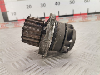 помпа Audi A4 B7 2007, 2.0 л., МКПП, седан, 03G121011G