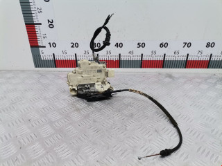 замок двери передней правой Volkswagen Passat B7 2011, 2.0 л., АКПП, универсал, 3C2837016A
