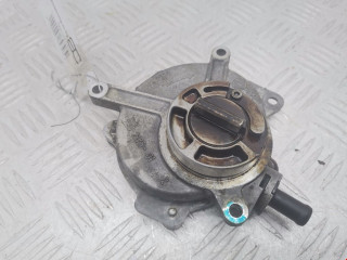 насос вакуумный Audi A4 B6 2003, 2.0 л., МКПП, седан, 06D145100H