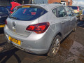 форсунка Opel Astra J 2011, 2.0 л., АКПП, хетчбэк 5 дв., 55566050 - фото №10