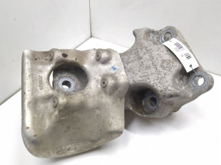 кронштейн двигателя BMW 1 серия F20/F21 2012, 1.6 л., Ti, бензин, АКПП, задний привод, 6788607, 22116788607