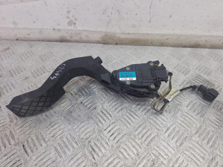 педаль Volkswagen Passat B5 1998, 1.8 л., бензин, МКПП, универсал, 8D1721523A