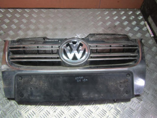 решетка радиатора Volkswagen Golf 5 поколение 2008, 1.9 л., МКПП, универсал, 1K5853651, 1K5853653