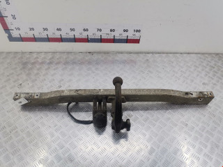 прицепное устройство (фаркоп) BMW 5 серия E39 1997, 2.5 л., МКПП, универсал, 71606768849