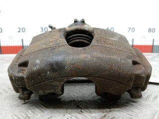 суппорт передний правый Renault Scenic 2 поколение 2006, 1.5 л., МКПП, минивэн, 7701207686