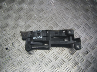 крепление бампера Volkswagen Caddy 3 поколение 2006, 2.0 л., МКПП, минивэн, 2K0807394