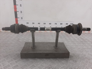 полуось задняя (приводной вал, ШРУС) BMW 5 серия F07/F10/F11 2012, 3.0 л., АКПП, хетчбэк 5 дв., 33207581027