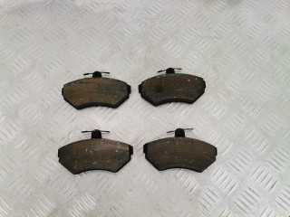 тормозные колодки Volkswagen Passat B5 1997, 1.6 л., МКПП, универсал, 8E0698151N