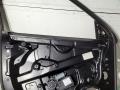 стеклоподъемник передний левый Volkswagen Touareg 1 поколение 2006, 3.0 л., BKS, дизель, 6МКПП, черный, внедорожник 5 дв., полный привод - фото №4