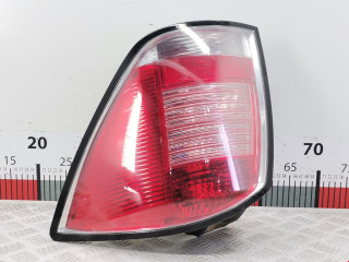 фонарь задний правый Opel Astra H 2006, 1.9 л., МКПП, универсал, 93186477