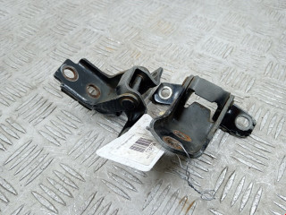 петля двери Mazda CX-3 1 поколение DK 2015, 1.5 л., МКПП, внедорожник 5 дв., KD5358210A