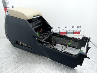 подлокотник Land Rover Range Rover 3 поколение [рестайлинг] 2006, 4.2 л., АКПП, внедорожник 5 дв., FJB500500LYR