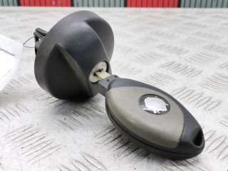 пробка топливного бака Citroen C8 1 поколение 2005, 2.2 л., МКПП, минивэн
