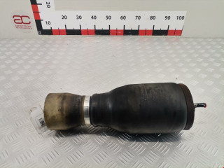 пневмоподушка BMW X5 E53 2002, 3.0 л., АКПП, внедорожник 5 дв., 37116761444