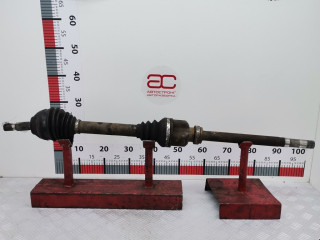 полуось передняя правая (приводной вал, ШРУС) Peugeot 407 1 поколение 2005, 2.2 л., МКПП, седан, 3273GC