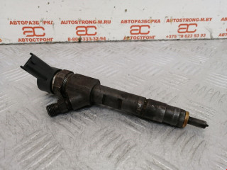 форсунка Suzuki Grand Vitara 2 поколение 2007, 1.9 л., МКПП, внедорожник 3 дв., 8200389369
