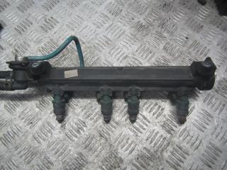 форсунка Volkswagen Golf 3 поколение 1998, 1.6 л., 037906031AA