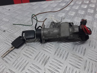 замок зажигания Audi A3 8L 1999, 1.6 л., МКПП, хетчбэк 3 дв., 4B0905851B