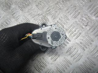 моторчик заслонки печки Volkswagen Sharan 1 поколение 1998, 1.9 л., МКПП, минивэн, 7M0907511B