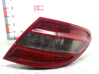 фонарь задний правый Mercedes-Benz C-Класс W204/S204 2008, 2.2 л., МКПП, седан, A2049068602