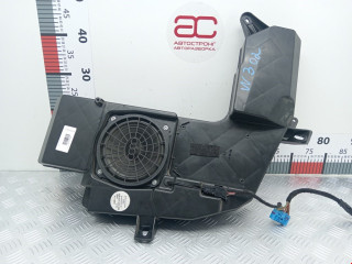 сабвуфер Audi A4 B7 2008, 2.0 л., МКПП, универсал, 8E9035382D